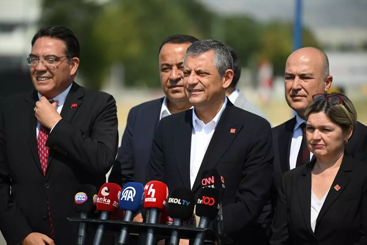Özgür Özel, TUSAŞ'ı Ziyaret Etti: 'Gelecek Başarılar İçin Umutluyuz'