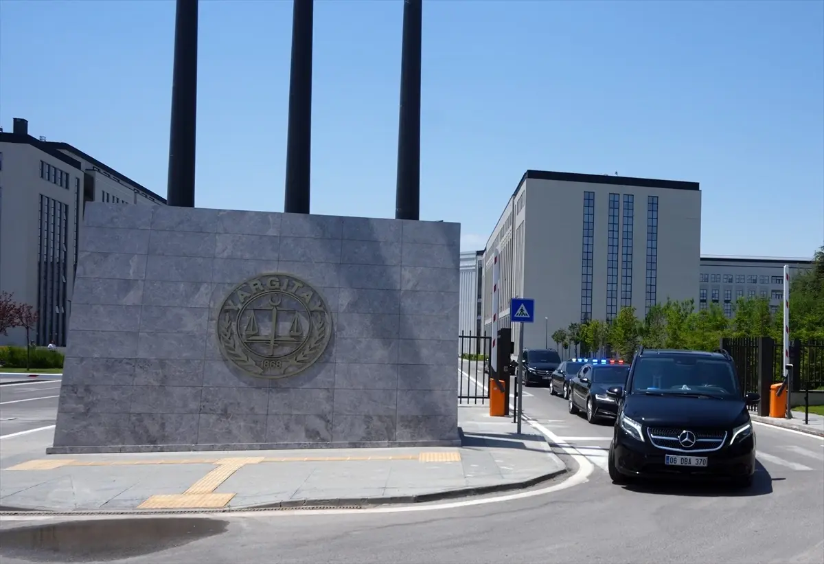 CHP Genel Başkanı Özgür Özel, Yargıtay Başsavcısı Şentürk'ü Ziyaret Etti