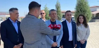 Özgür Özel, İBB Eski Genel Müdürü Atayman'ı Ziyaret Etti