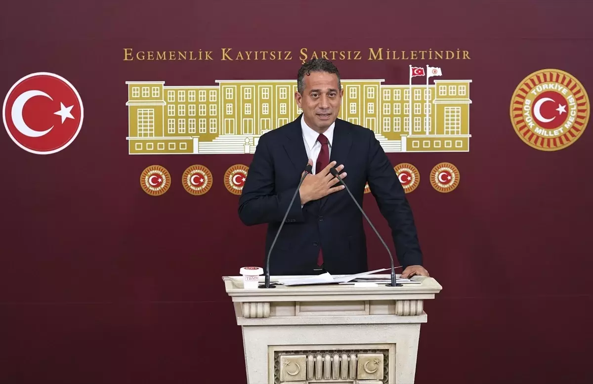 CHP'li Başarır, Ferdi Zeyrek'in Vefatını Anarak Başsağlığı Diledi