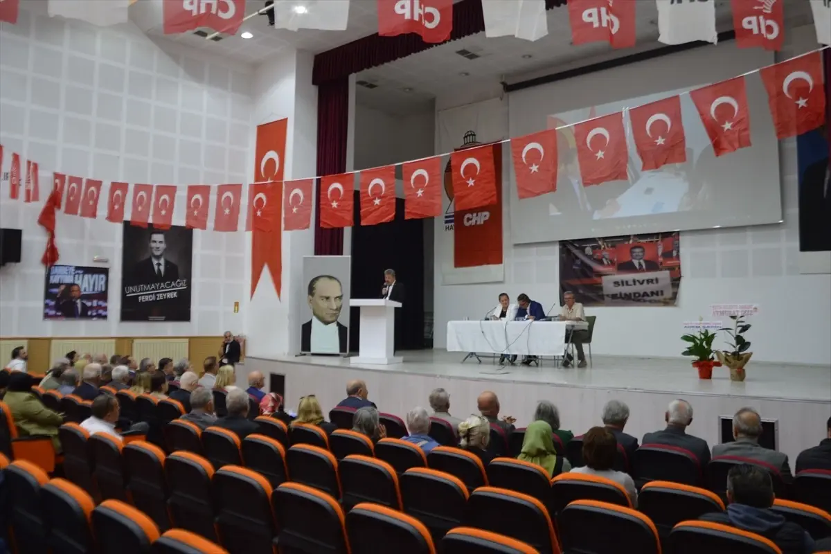 Şener Geçit, CHP Havza İlçe Başkanlığı'na Yeniden Seçildi