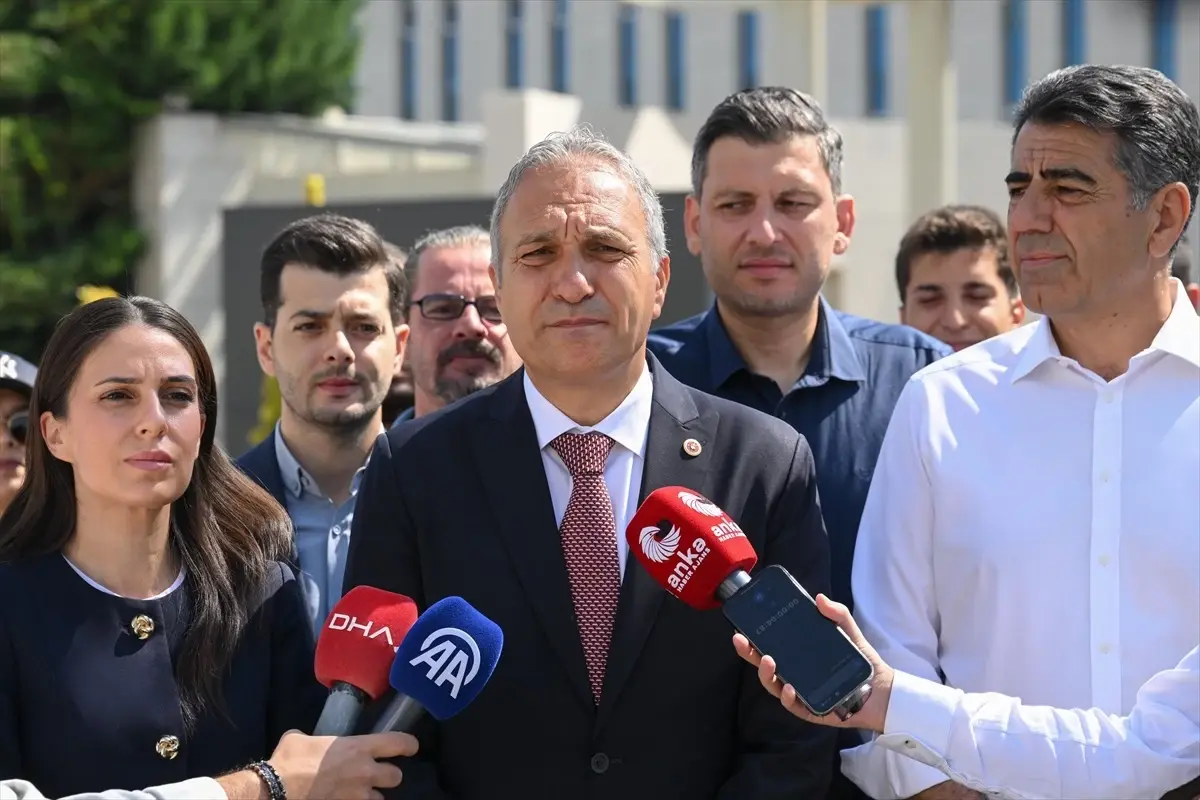 CHP, Proje Okul Yönetmeliği'nin İptali İçin Danıştay'a Başvurdu