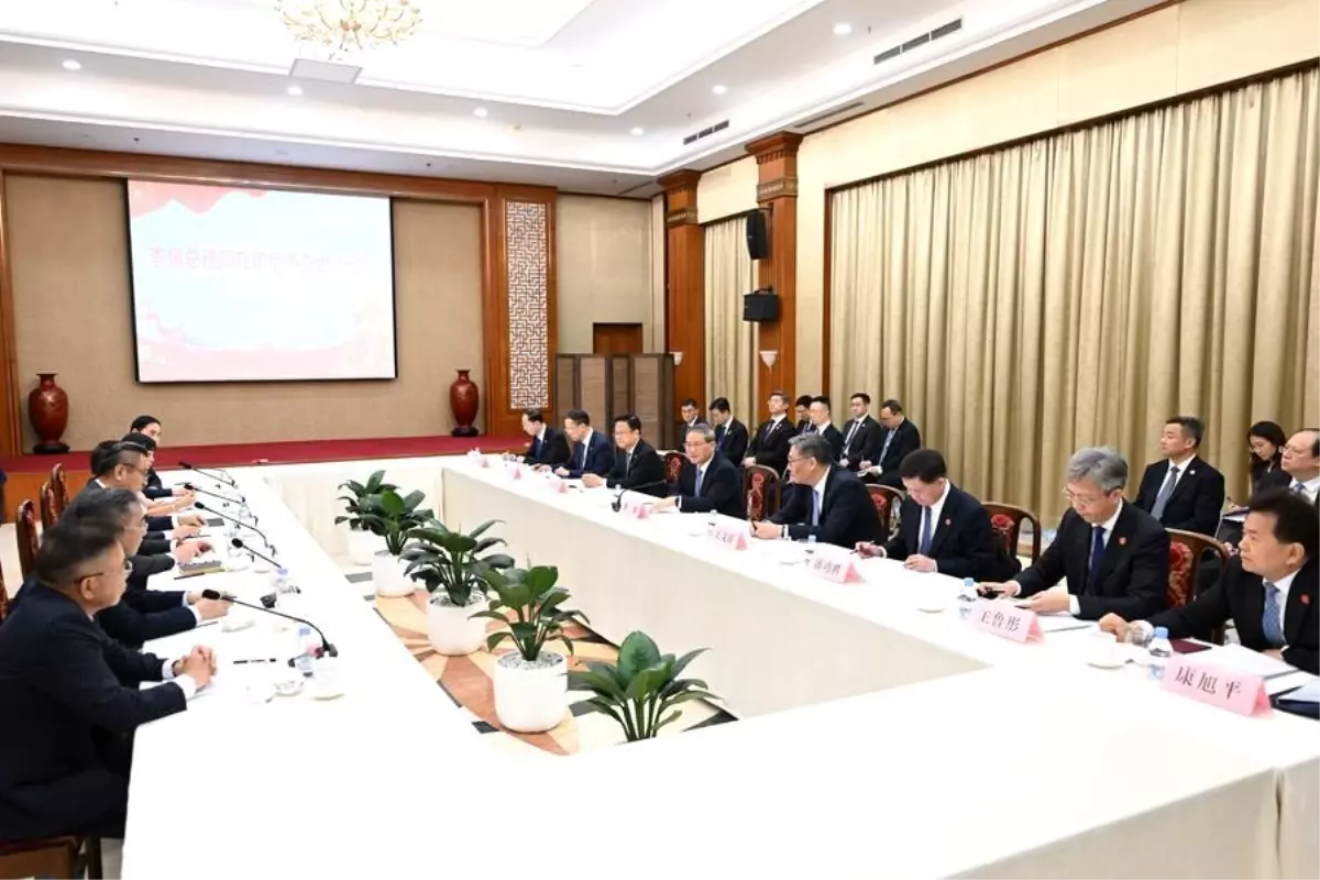 Çin Başbakanı Li Qiang, Ekonomik Direnç Hakkında Açıklamalarda Bulundu