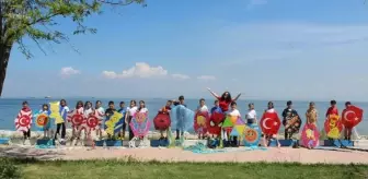 Çınarcık'ta Uçurtma Şenliği ve Plaj Temizliği Gerçekleşti