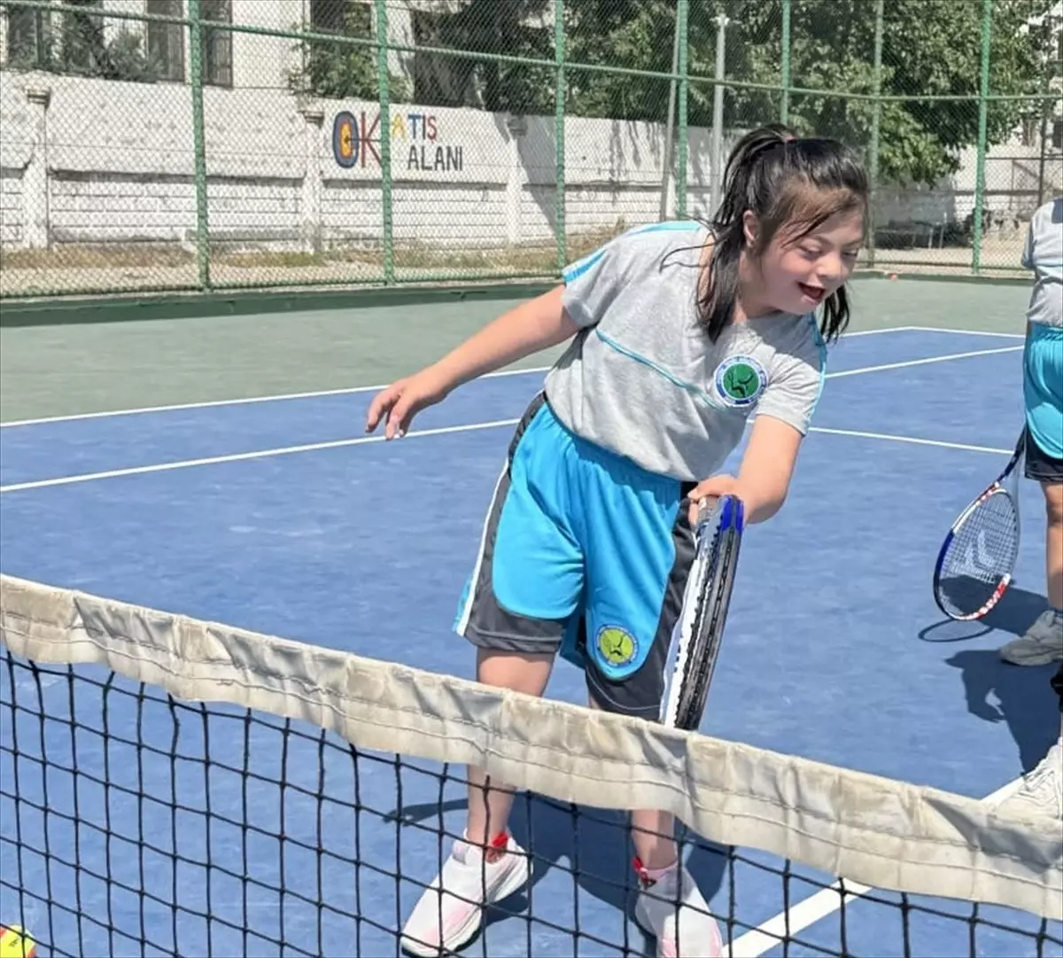 Cizre'de Özel Gereksinimli Çocuklar Tenis ile Tanıştı