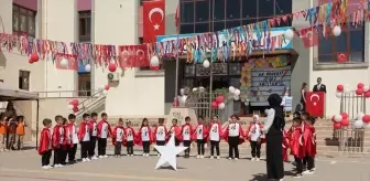 Cizre'de İlköğretim Haftası Töreni Düzenlendi