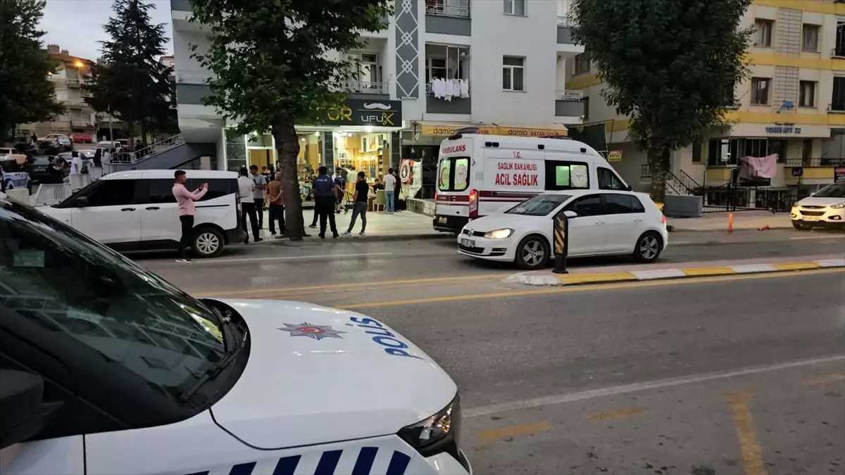 Çorum'da Berberde Husumet Kavgası: Bir Kişi Yaralandı