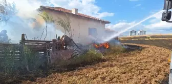 Çorum'da Kundaklama İhbarıyla 120 Dekar Buğday Tarlası Yandı