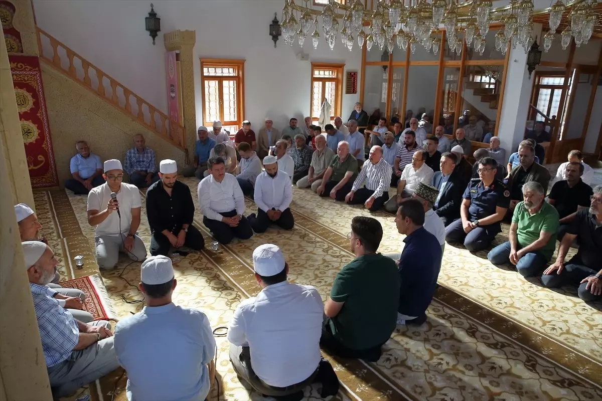 FETÖ Şehitleri için Mevlit Töreni Düzenlendi
