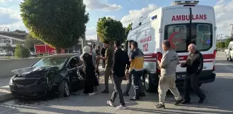 Çorum Alaca'da Trafik Kazası: 3 Yaralı