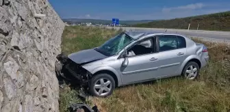 Çorum'da Otomobil Kazası: 2 Yaralı