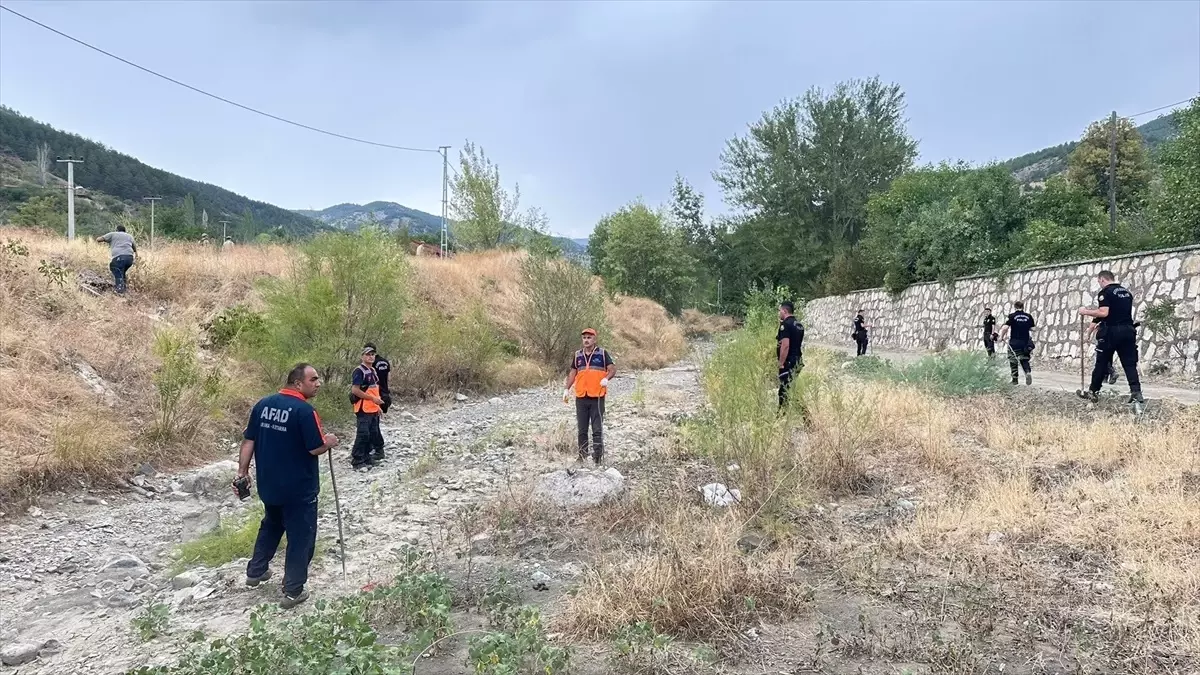 Çorum'da 86 Yaşındaki Kayıp Adam İçin Arama Çalışmaları Devam Ediyor