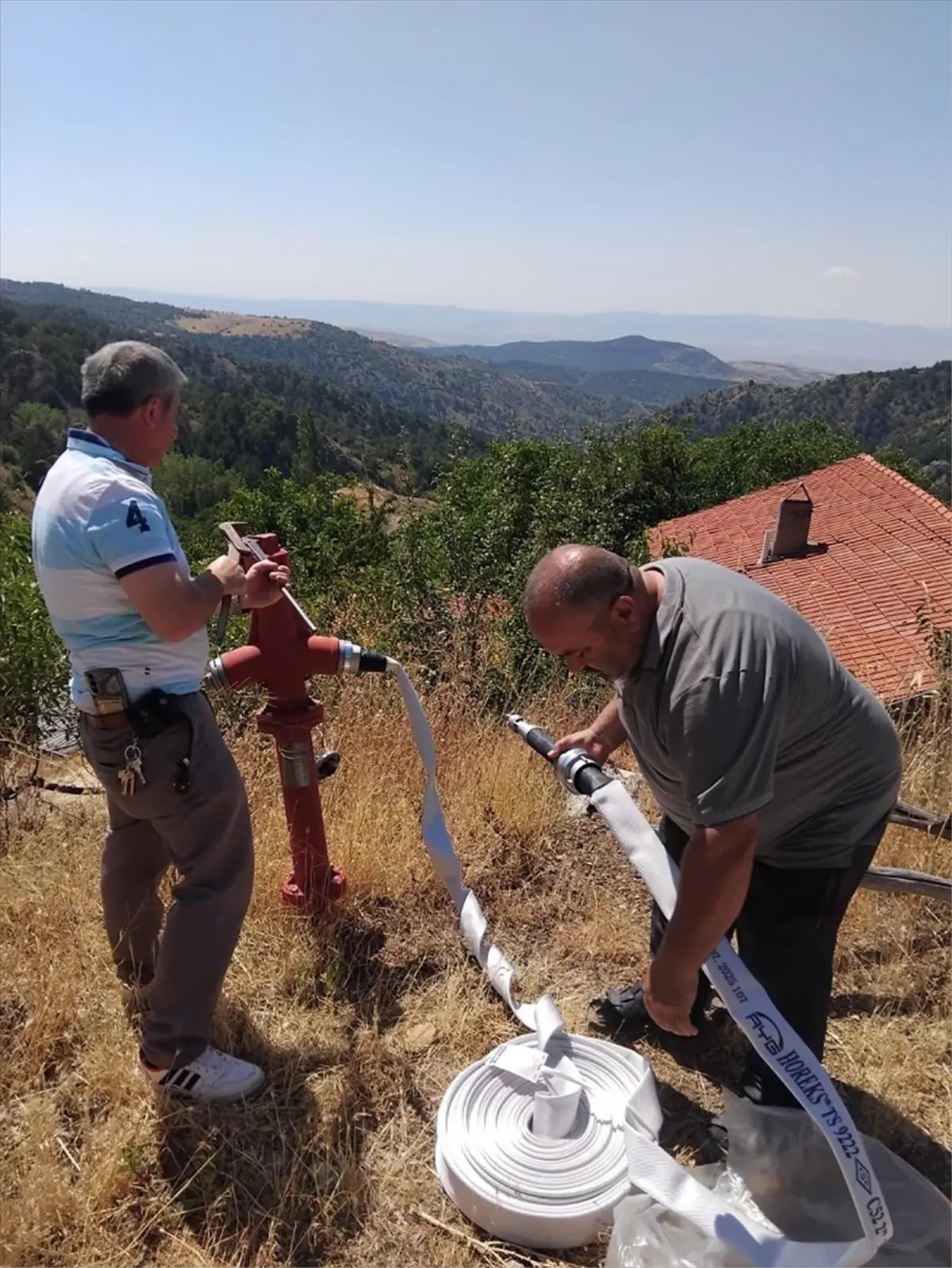 İskilip'te Yangın Riski Bulunan Köylere Hortum Dağıtımı Başladı
