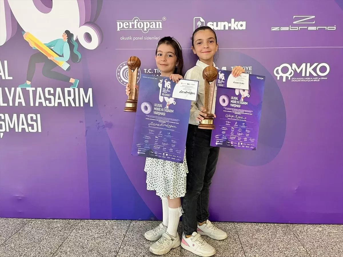 Çubuk Bilim ve Sanat Merkezi Öğrencileri Mobilya Tasarım Yarışmasında Başarı Elde Etti
