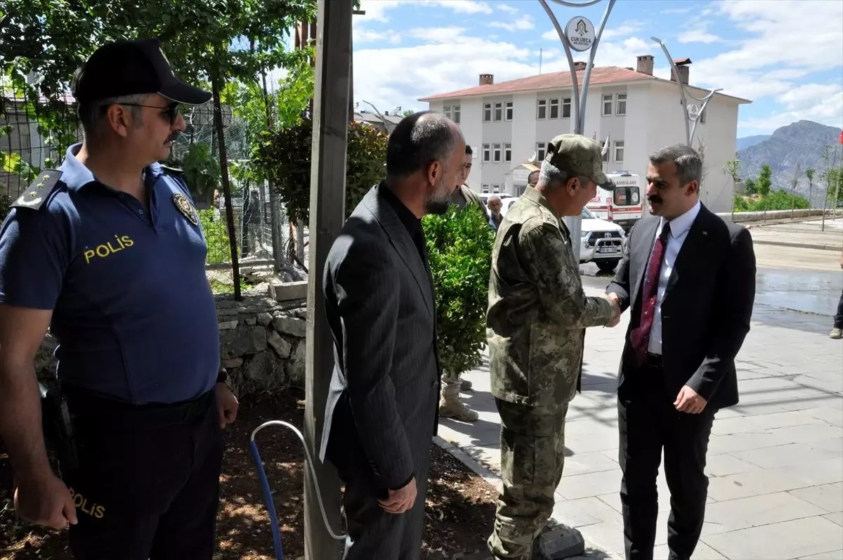 Çukurca'da bayramlaşma programı düzenlendi