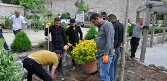Çukurca Belediyesi Yeşil Alan Oluşturma Çalışmalarına Devam Ediyor