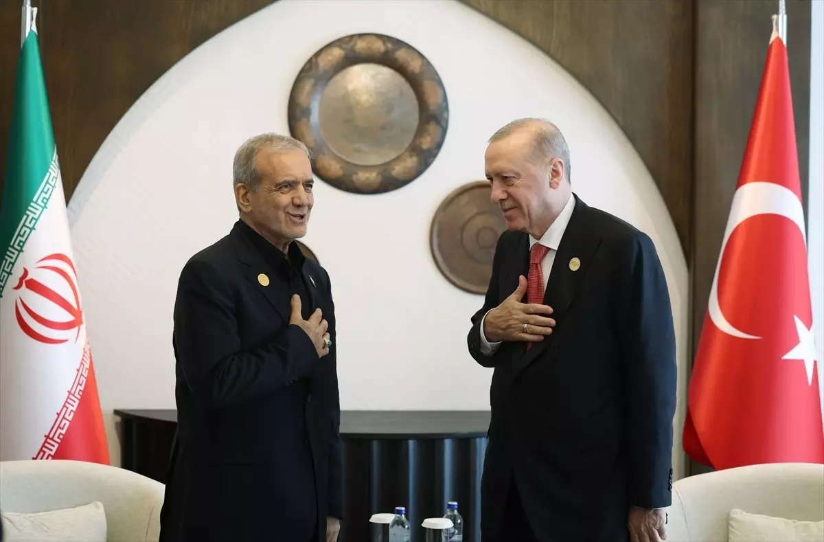 Cumhurbaşkanı Erdoğan, İran Cumhurbaşkanı Pezeşkiyan ile görüştü