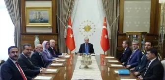 Cumhurbaşkanı Erdoğan, Kamu Başdenetçisi Akarca'yı kabul etti