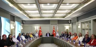 Cumhurbaşkanı ve AK Parti Genel Başkanı Erdoğan, AK Parti'li kadın belediye başkanlarını kabul etti