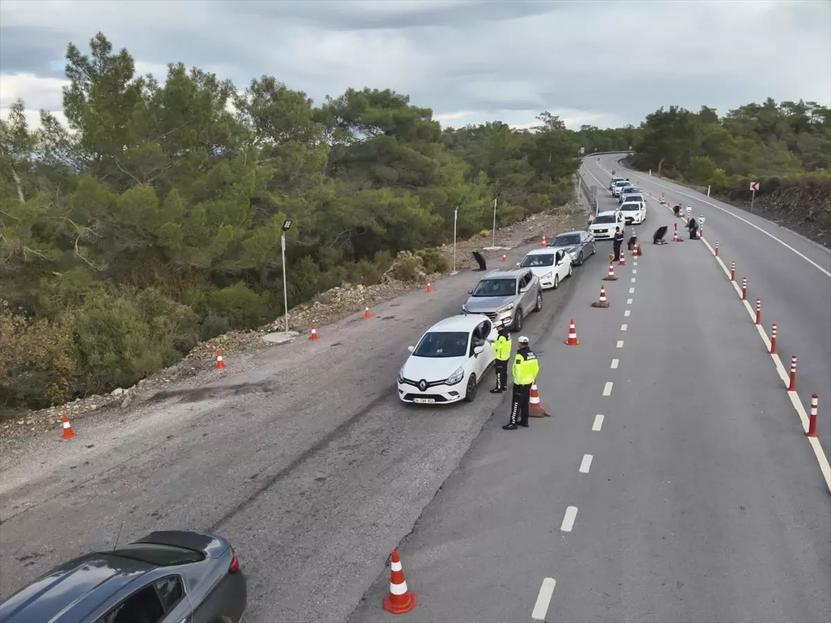 Datça'da 13 Günde 23 Bin Kişiye Sorgulama