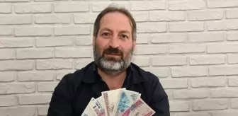Gümüşhane'de Berberin Tarihi Banknot Koleksiyonu