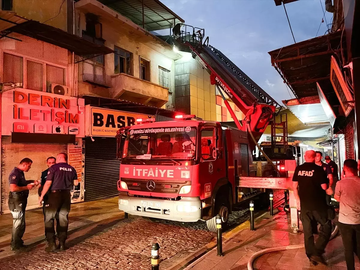 Denizli'de İş Yerinde Yangın: İtfaiye Müdahale Etti