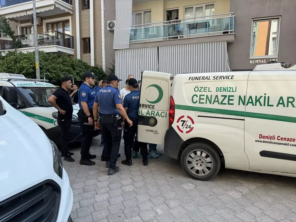 Yıllık izinli polis memuru ailesini öldürüp intihar etti