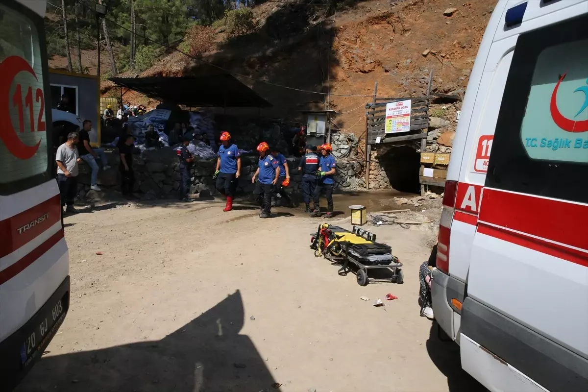 Denizli'de Maden Göçüğünde İki İşçi Mahsur Kaldı