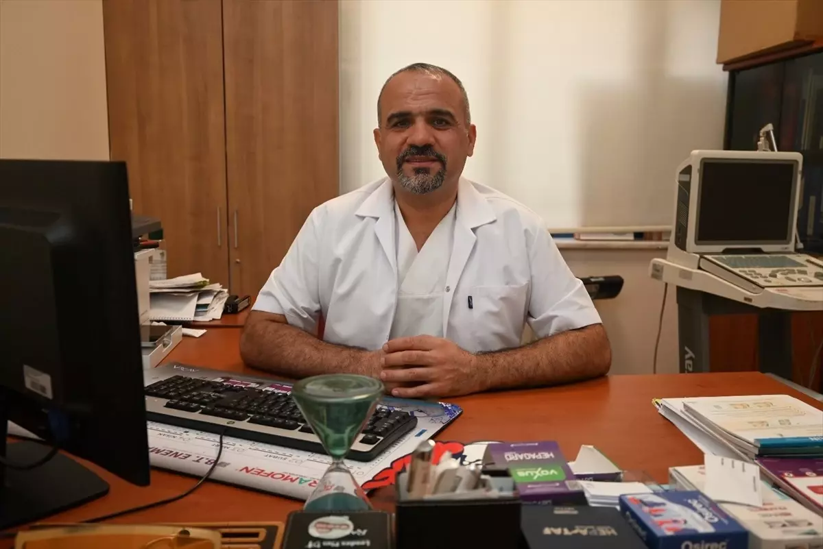Denizli'de Kalem Pil Yutan Hasta Endoskopi ile Kurtarıldı