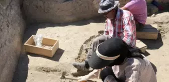 Arslantepe Höyüğü'nde Geç Hitit Dönemi Surları Onarılıyor