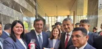 Edirne Valisi ve Belediye Başkanı, Kırkpınar Güreşleri İçin Devlet Protokolüne Ziyaret Gerçekleştirdi