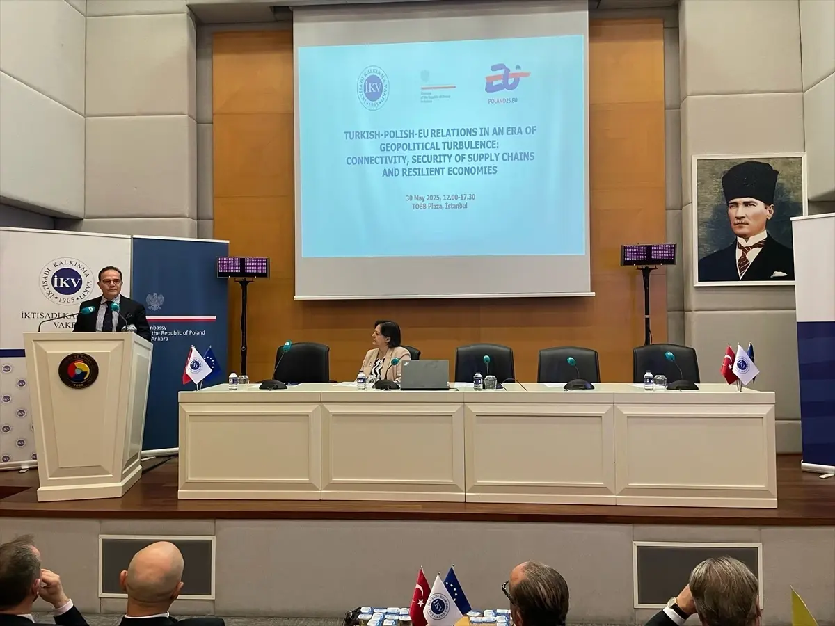 Dışişleri Bakan Yardımcısı Bozay: 'Türkiye, Avrupa'nın güvenliği ve ekonomik direnci için vazgeçilmez'