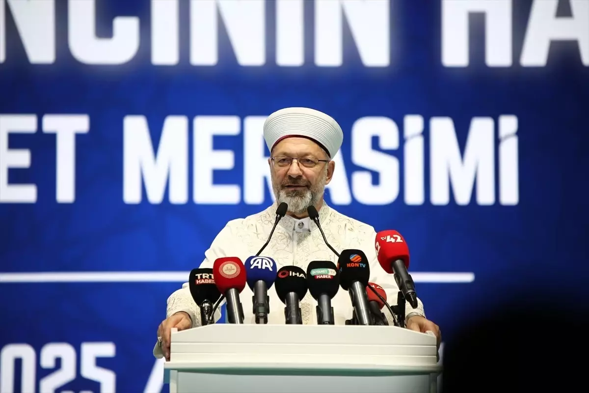 Diyanet İşleri Başkanı Erbaş: Kur’an Bizim Hayat Rehberimizdir
