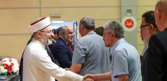 Diyanet İşleri Başkanı Erbaş, Başkanlık personeliyle bayramlaştı