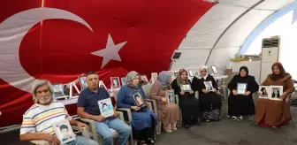 Diyarbakır Anneleri, Kaçırılan Çocukları İçin Nöbet Tutmaya Devam Ediyor