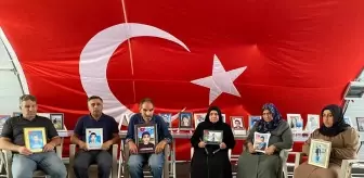 Diyarbakır Anneleri, Sıcak Havaya Rağmen Evlat Nöbetine Devam Ediyor