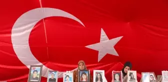 Diyarbakır Anneleri Kurban Bayramı'nda Çocuklarını Bekliyor