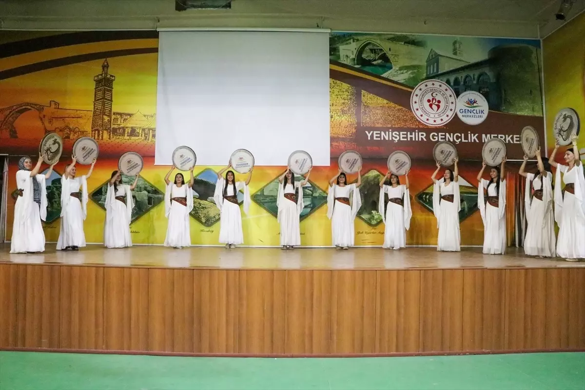 Diyarbakır'da Genç Kızlardan 'Şahmeran Erbane Grubu' ile Kültürel Gelir