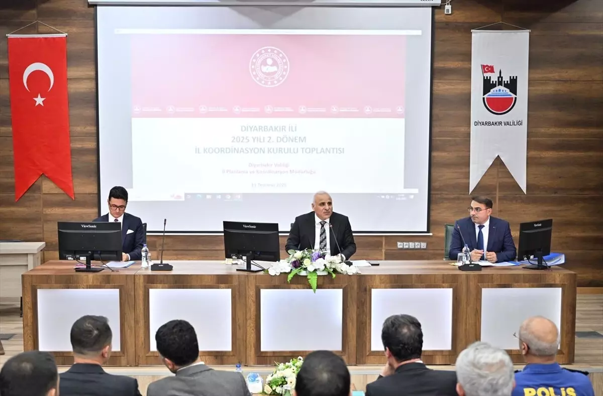 Diyarbakır'da 2025 Yılı İkinci Dönem İl Koordinasyon Kurulu Toplantısı Yapıldı