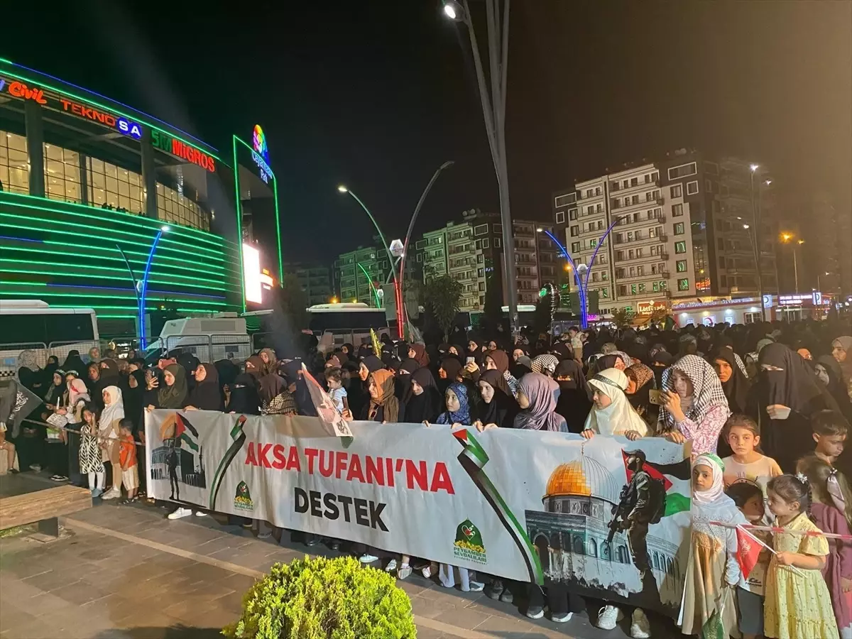 Diyarbakır'da Gazze İçin Protesto
