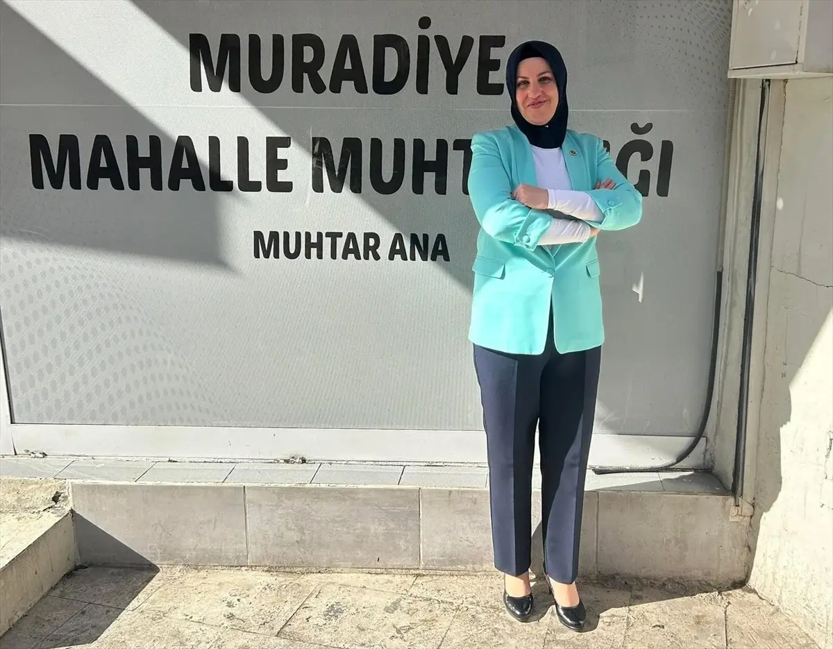 53 Yaşındaki Kadın Muhtar, Üniversite Öğrencisi Oldu