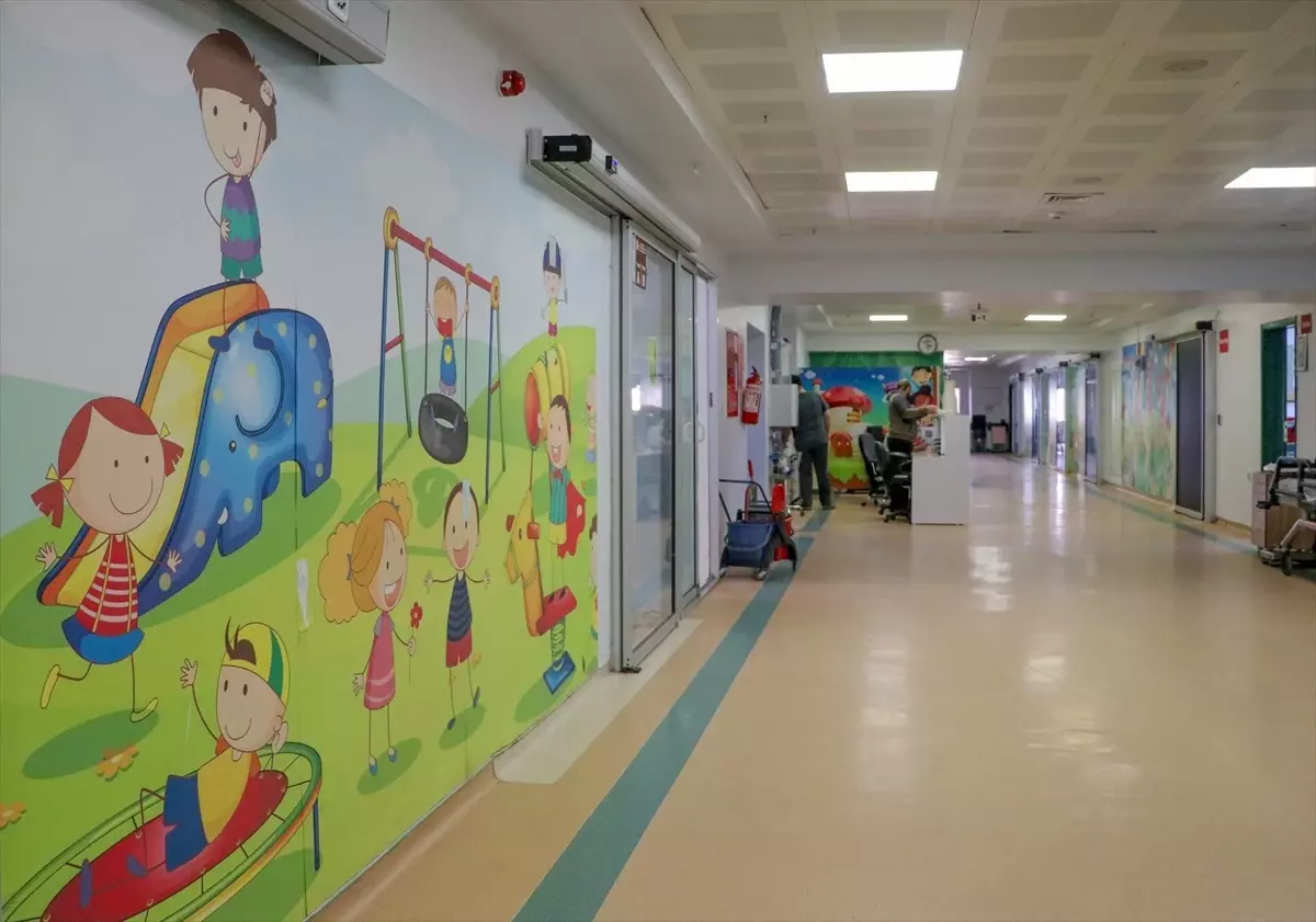 Diyarbakır'da Pediyatrik ECMO Merkezi Açıldı