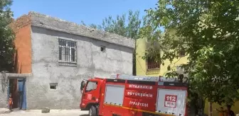 Diyarbakır'da Müstakil Evde Yangın: 3 Kişi Dumandan Etkilendi