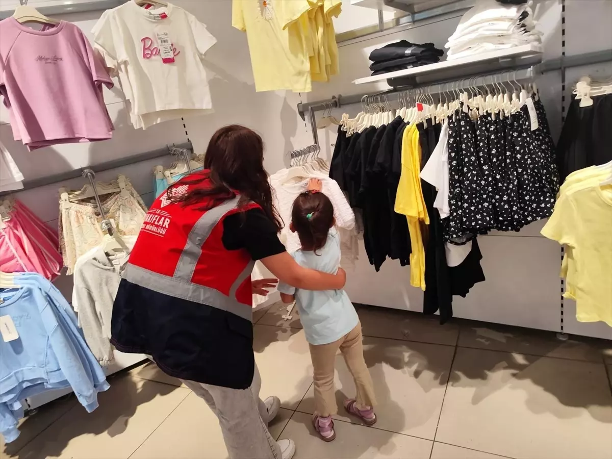 Diyarbakır'dan 2.300 Yetim ve Öksüze Bayramlık Giysi Desteği