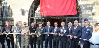 Diyarbakır Valisi Zorluoğlu, şehit yakınları ve gazilerle bir araya geldi Açıklaması