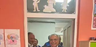 Dodurga Belediye Başkanı Çetinkaya, Öğrencilere Forma Hediye Etti