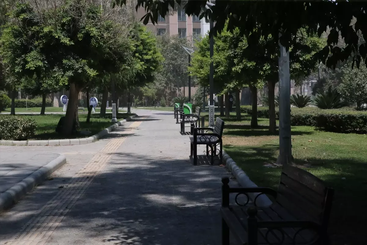 Sıcak Hava Dalgası Adana, Hatay ve Osmaniye'yi Etkisi Altında Bıraktı