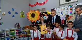 Doğu Anadolu'da Öğrenciler Karnelerini Aldı