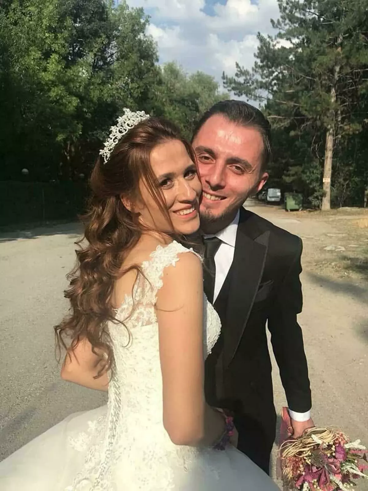İzmir'de Düğün Salonunda Kemer Devrildi: 1 Ölü, 1 Yaralı