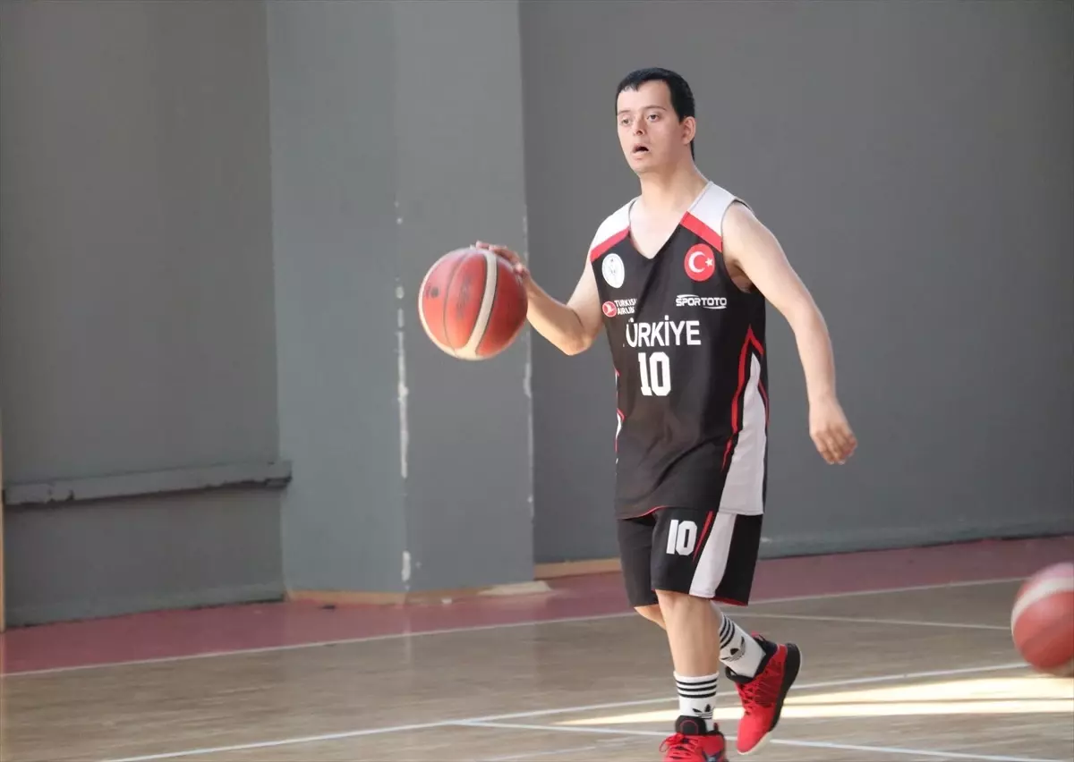 Down Sendromlular Basketbol Milli Takımı Avrupa Şampiyonası'na Hazır